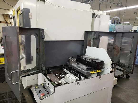 19.7 X, 14.9 Y, 11.8 Z, Robodrill Alpha- T14iA-PC2, 1999, 25.6 x 14.9 Pallets(2), 80-8000 RPM, Rigid Tap 5000RPM, 5/7.5HP, Direct Drive, 14 Pos Tool
