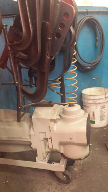 5 , Giddings & Lewis 350 T, 144 x, 110 y, 72 z, 7.5 - 467 RPM, outboard support, 30 Facing head, right angle spindle attach, 1956