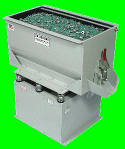 6.5 CuFt Mr. Deburr 600DB,Inside Tank 35 L x 18.75 D x 18 L,3HP,3PH,230V,740Lbs